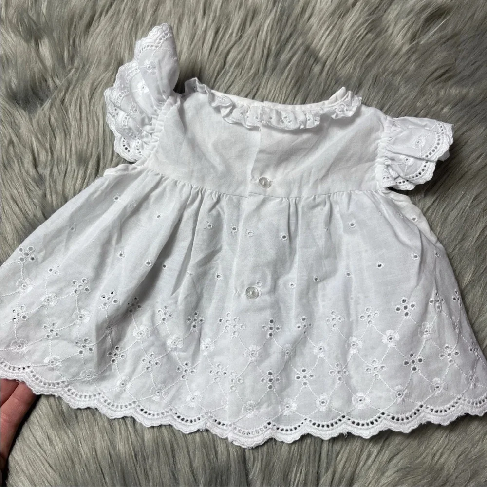 Vintage White Eyelet Lace Baby Girls Bow Ribbon Dress